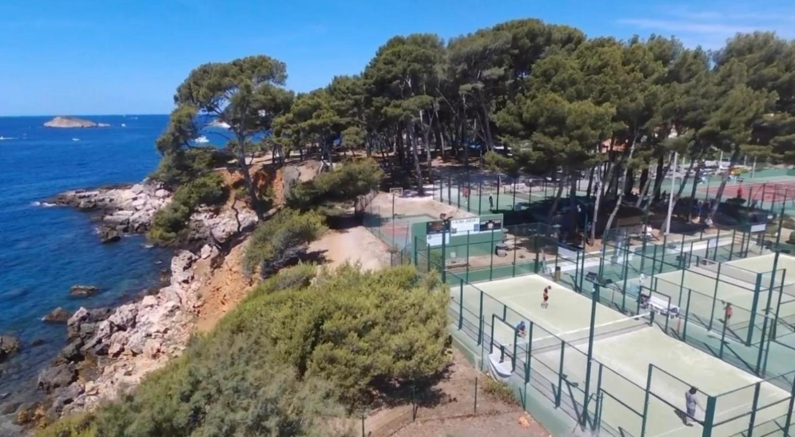 Logement Vue Mer Splendide - Situe A 50 Metres Du Bord De Mer Et 2 Minutes Des Plages - Bandolina Extérieur photo