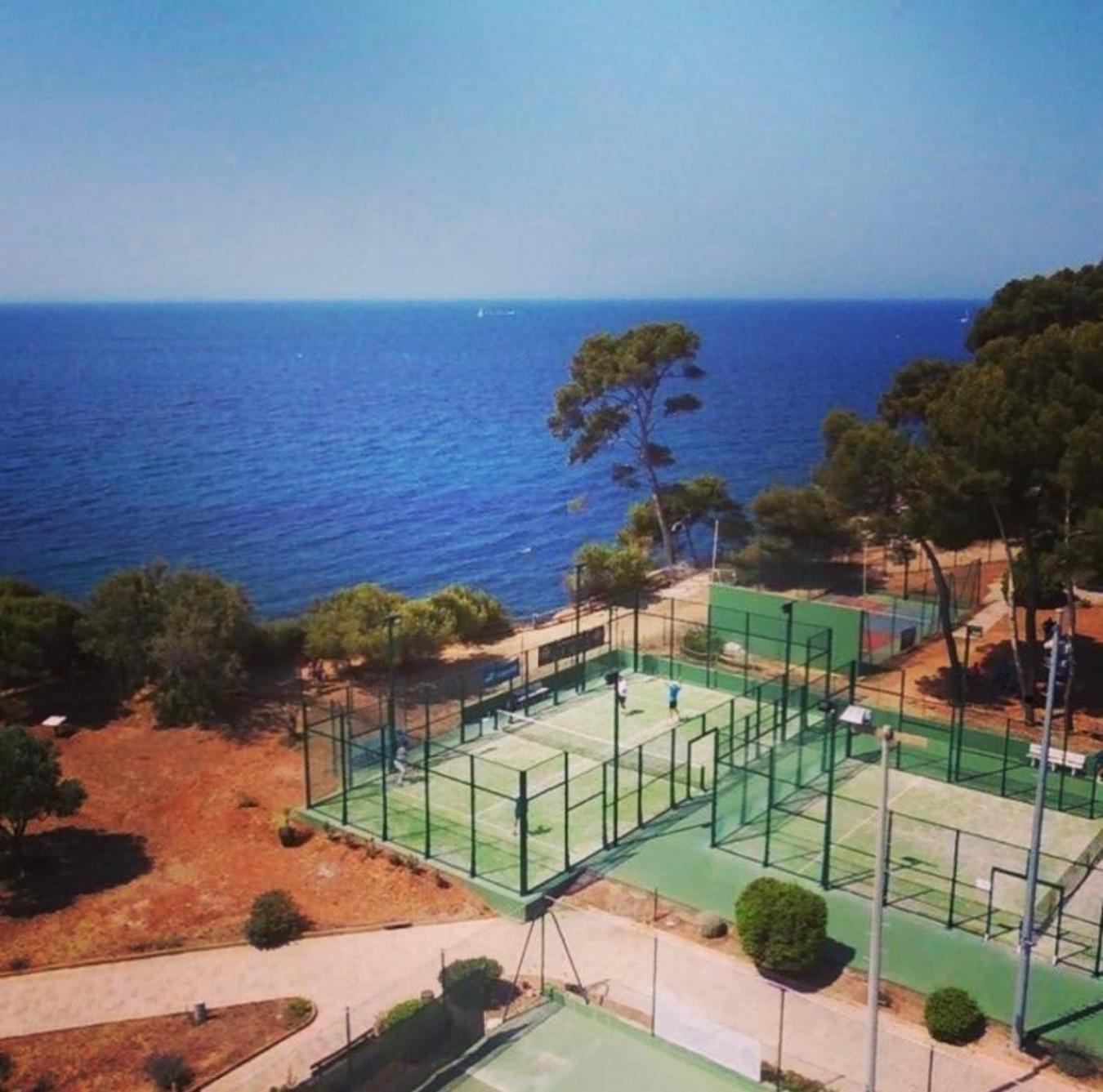 Logement Vue Mer Splendide - Situe A 50 Metres Du Bord De Mer Et 2 Minutes Des Plages - Bandolina Extérieur photo