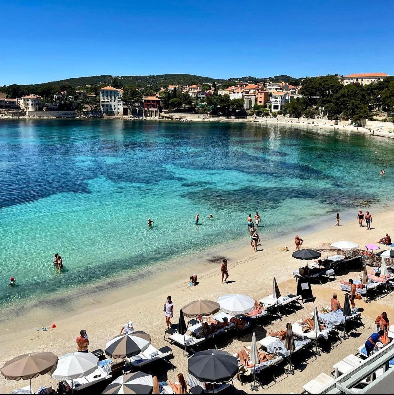 Logement Vue Mer Splendide - Situe A 50 Metres Du Bord De Mer Et 2 Minutes Des Plages - Bandolina Extérieur photo